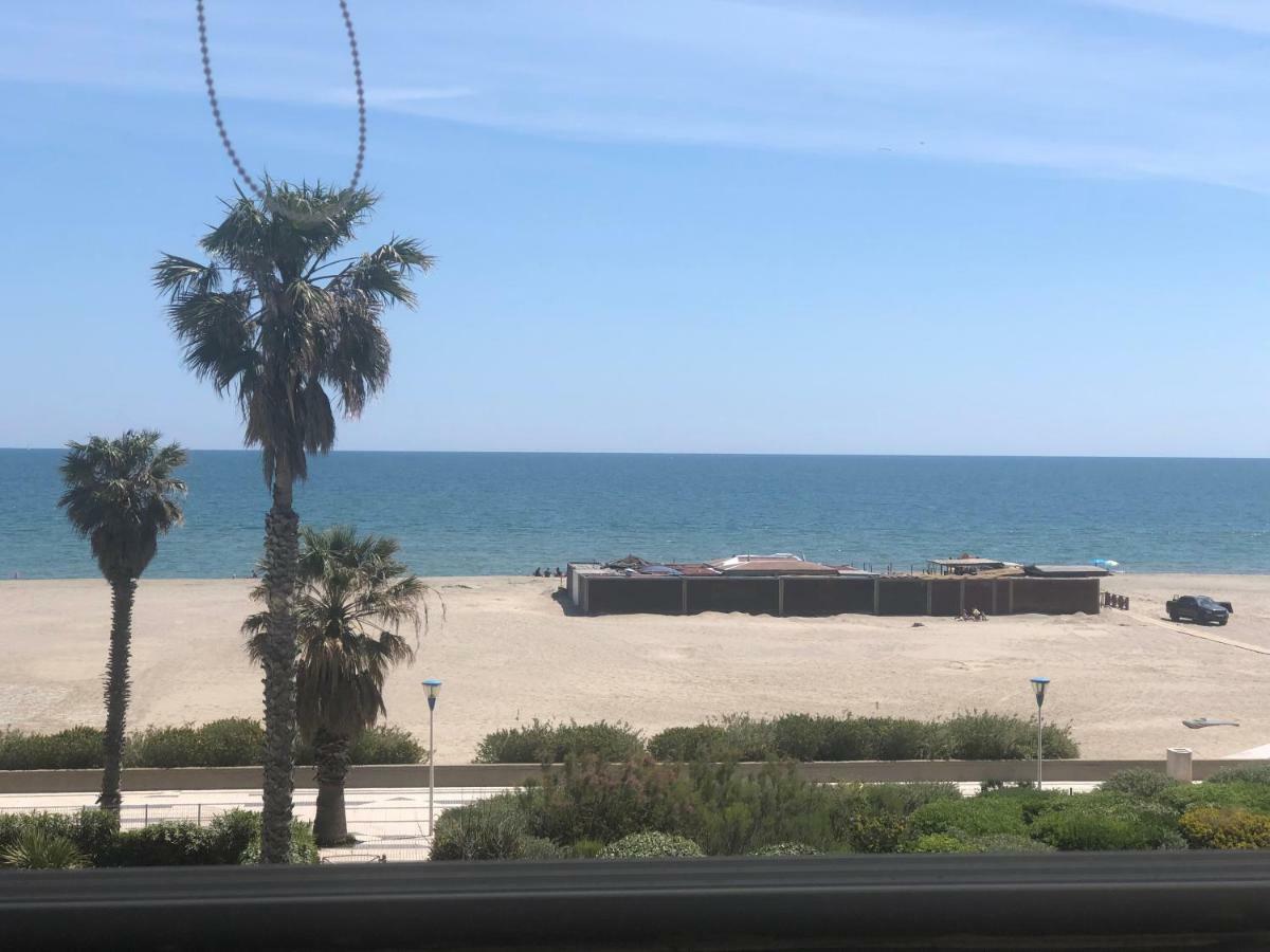 Appart Face A La Mer Les Pieds Dans L'Eau Canet-en-Roussillon Exterior photo